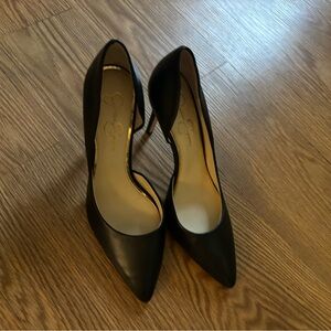 Jessica Simpson black heel